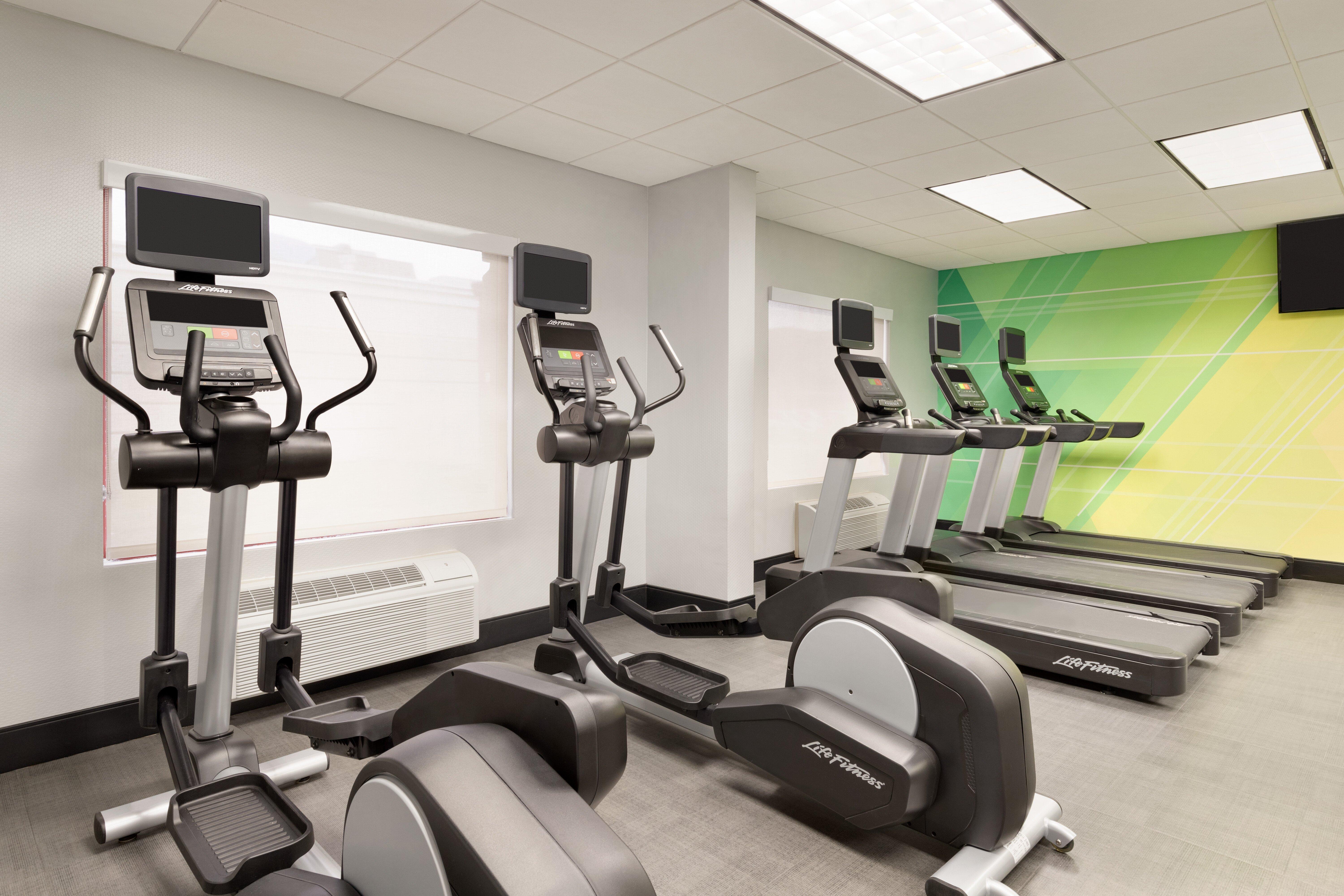 Hotel Intercontinental Airport By Ihg 3*